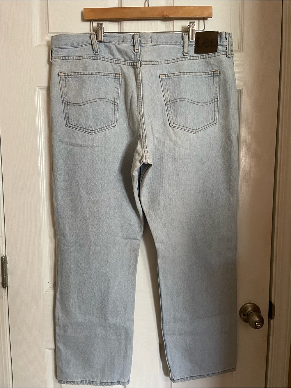Lee Men's Light Blue Straight Jeans